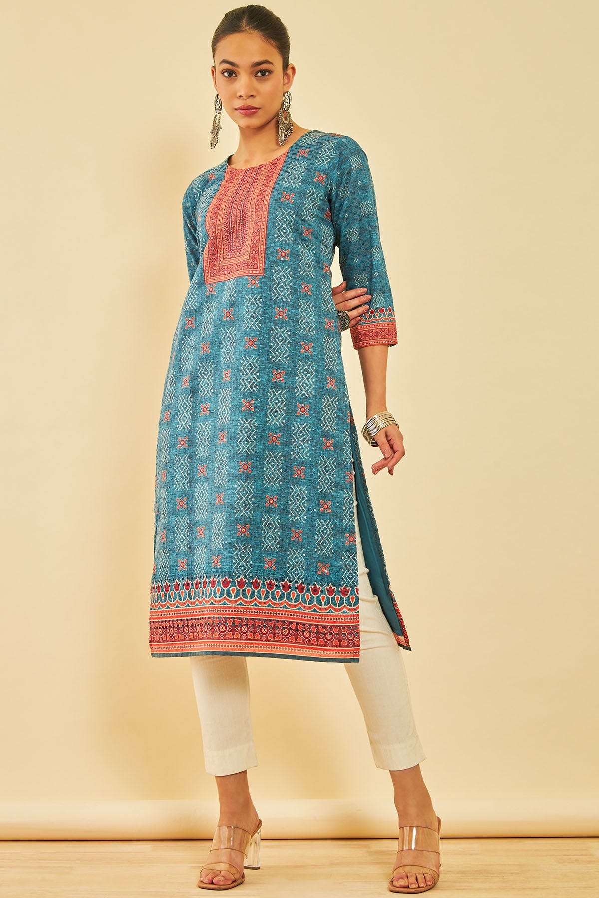 Kurtas for Women - Soch India's Top Brand for Ethnic Fusion Kurti Sets  Collections!