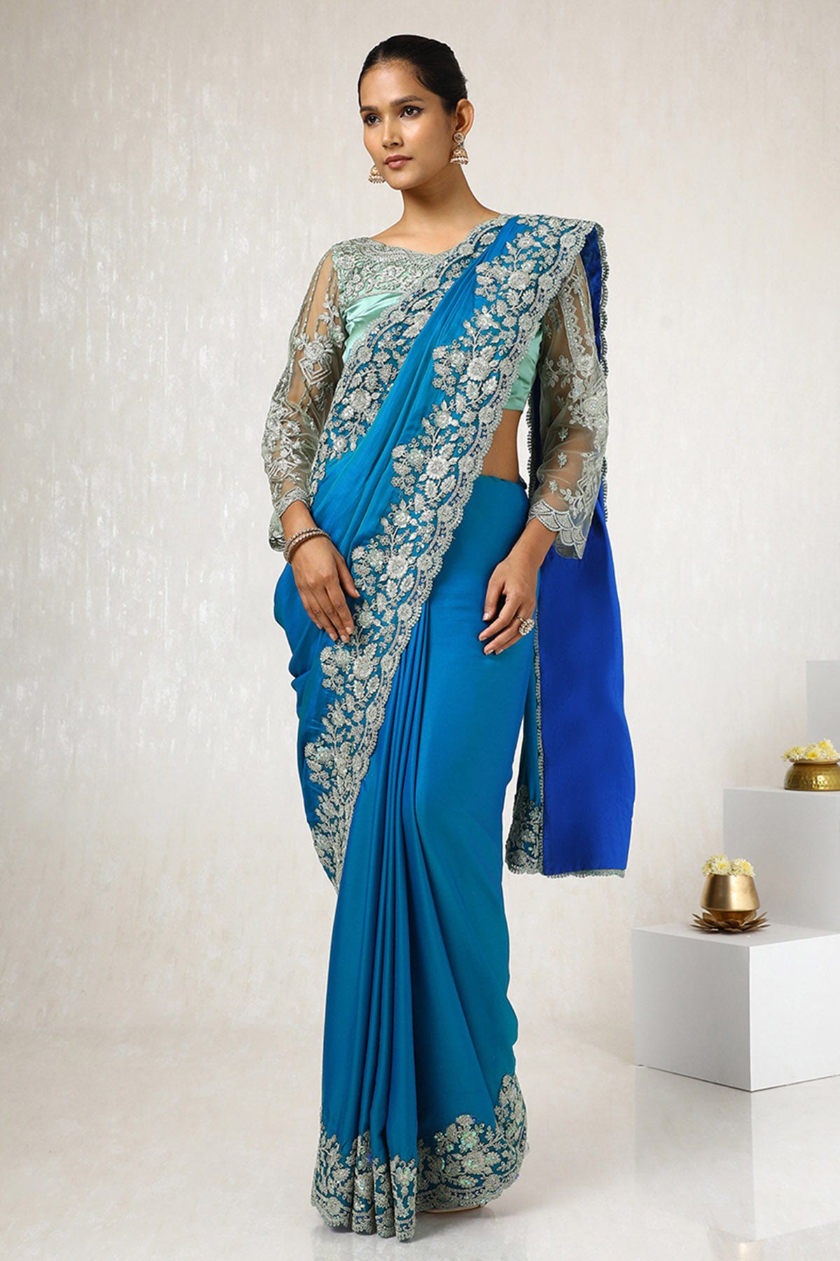 Shop Designer Sarees for Inidan Parties in USA Australia Worldwide
