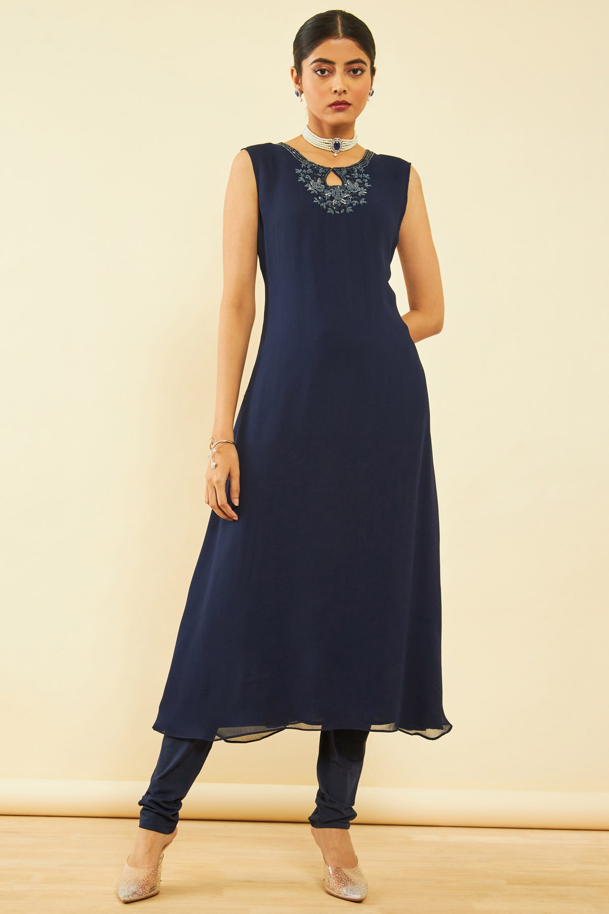 Embellished shrugs hot sale for dresses