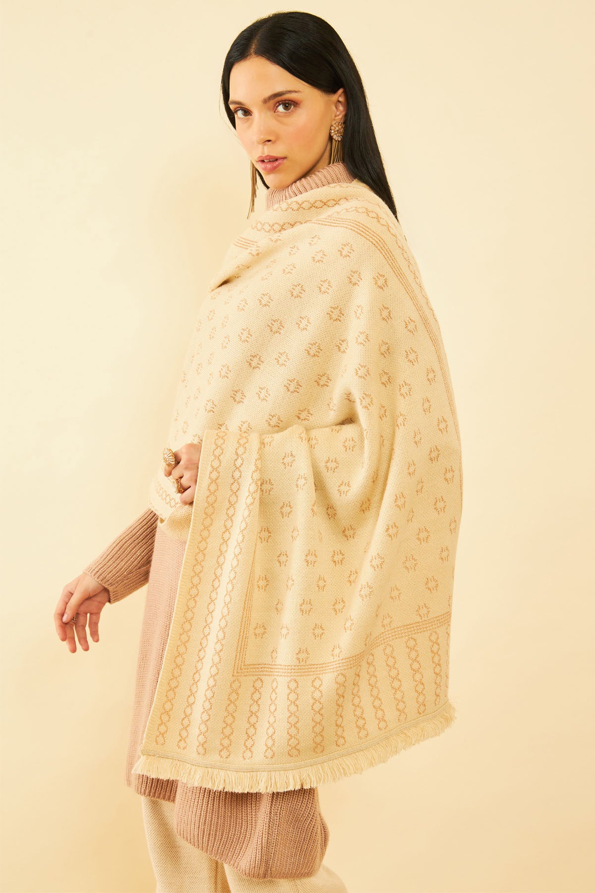 Winter shawl shop online shopping