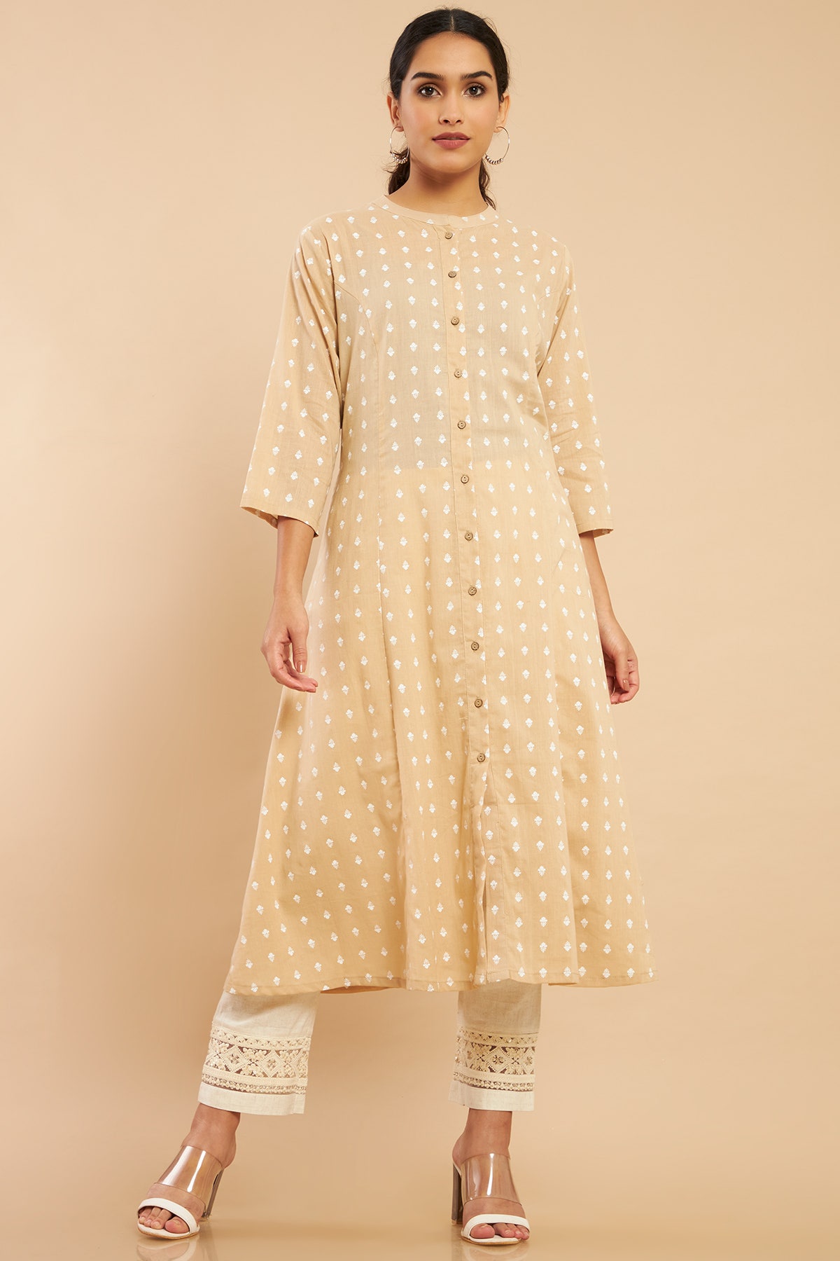 Buy Varanga Mustard Solid Kurta With Rust Solid Cigarette Pants  Kurta  Sets for Women 2404329  Myntra