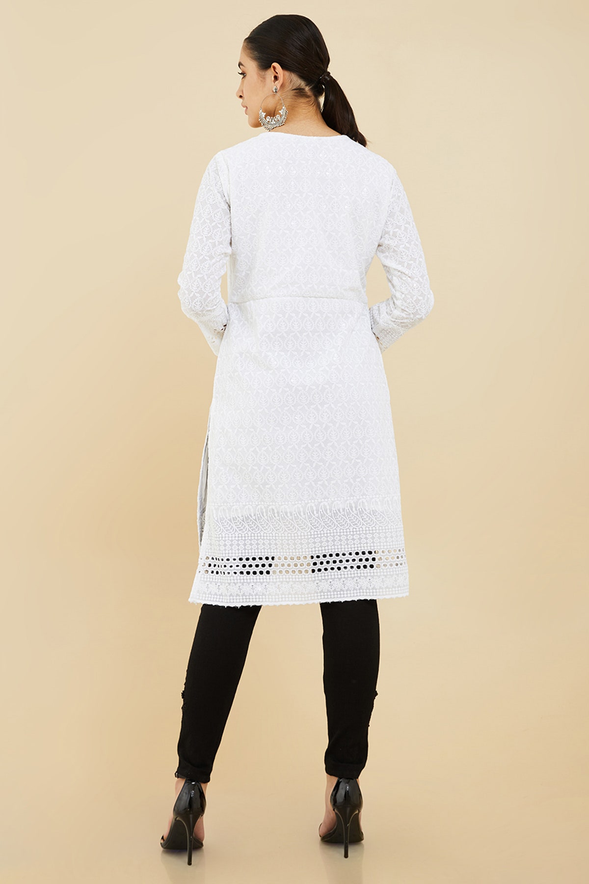 Women Kurti - Pure Cotton Orange Color With White Thread Kurti