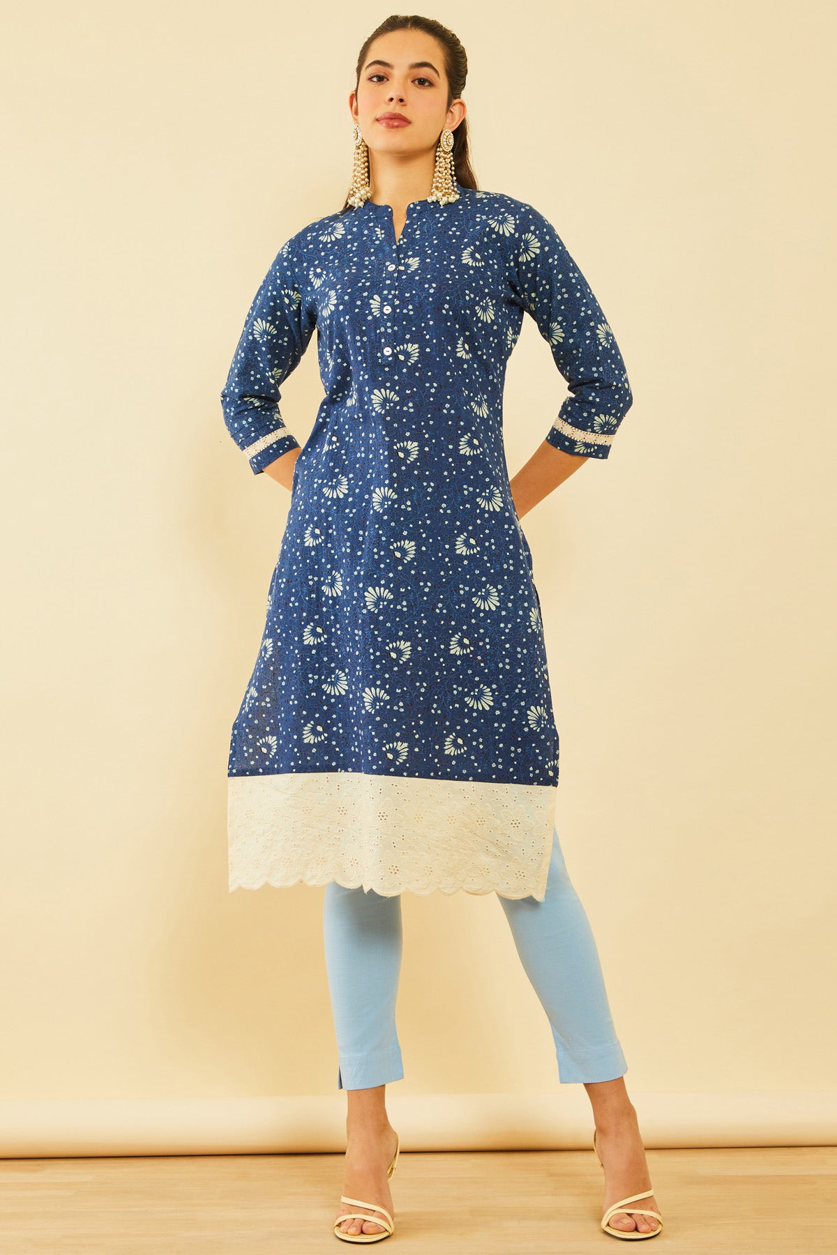 Green Cotton Ethnic Motif Printed Kurta With Thread Work Available in USA Worldwide