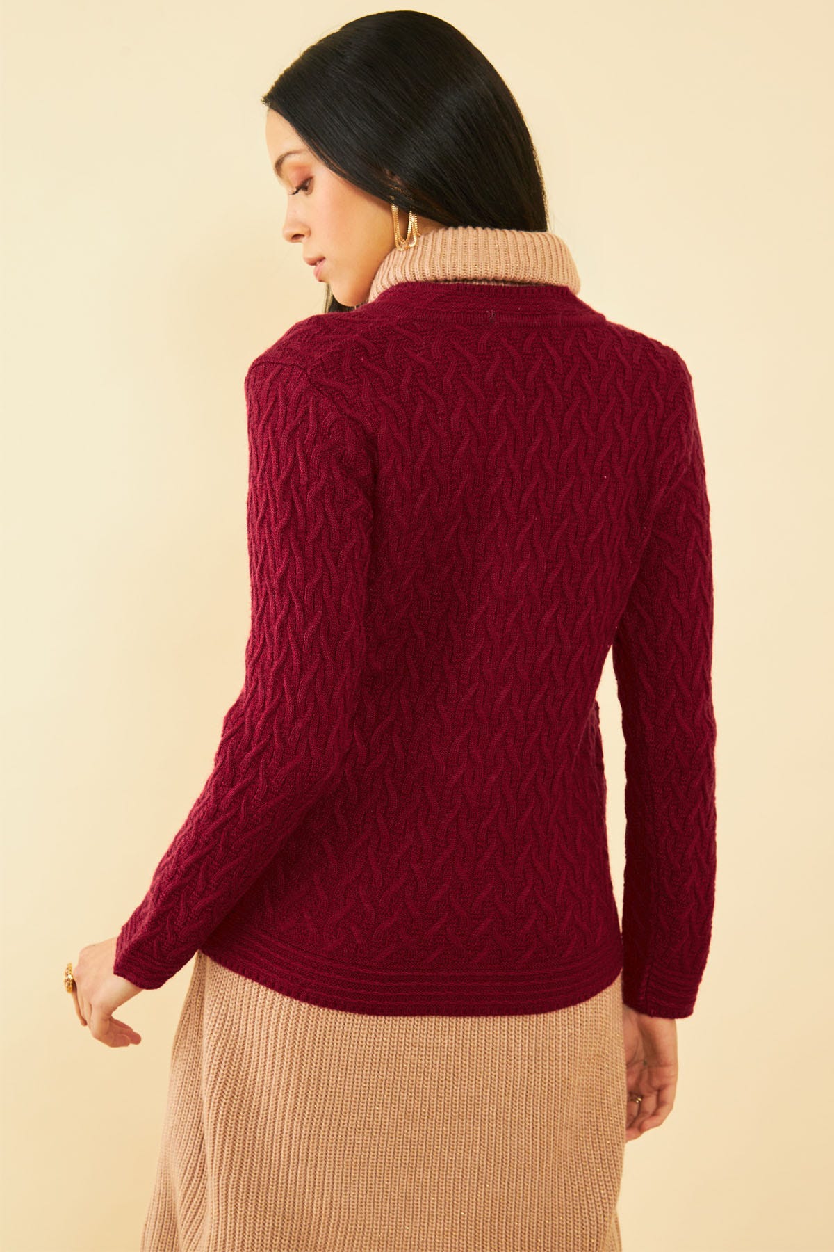 Maroon cable knit sweater online