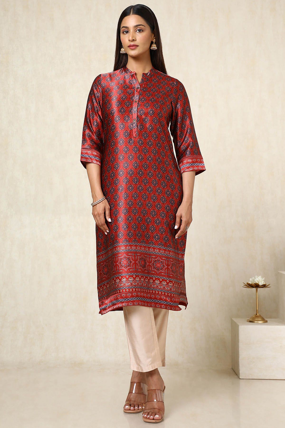 Buy Latest Indian Kurta Kurti for Women in USA Worldwide