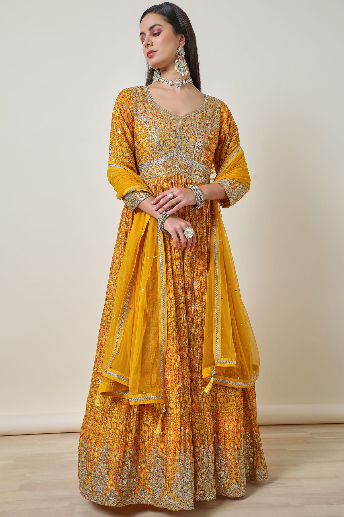 Shop Designer and Trendy Wedding Outfits for Women Online