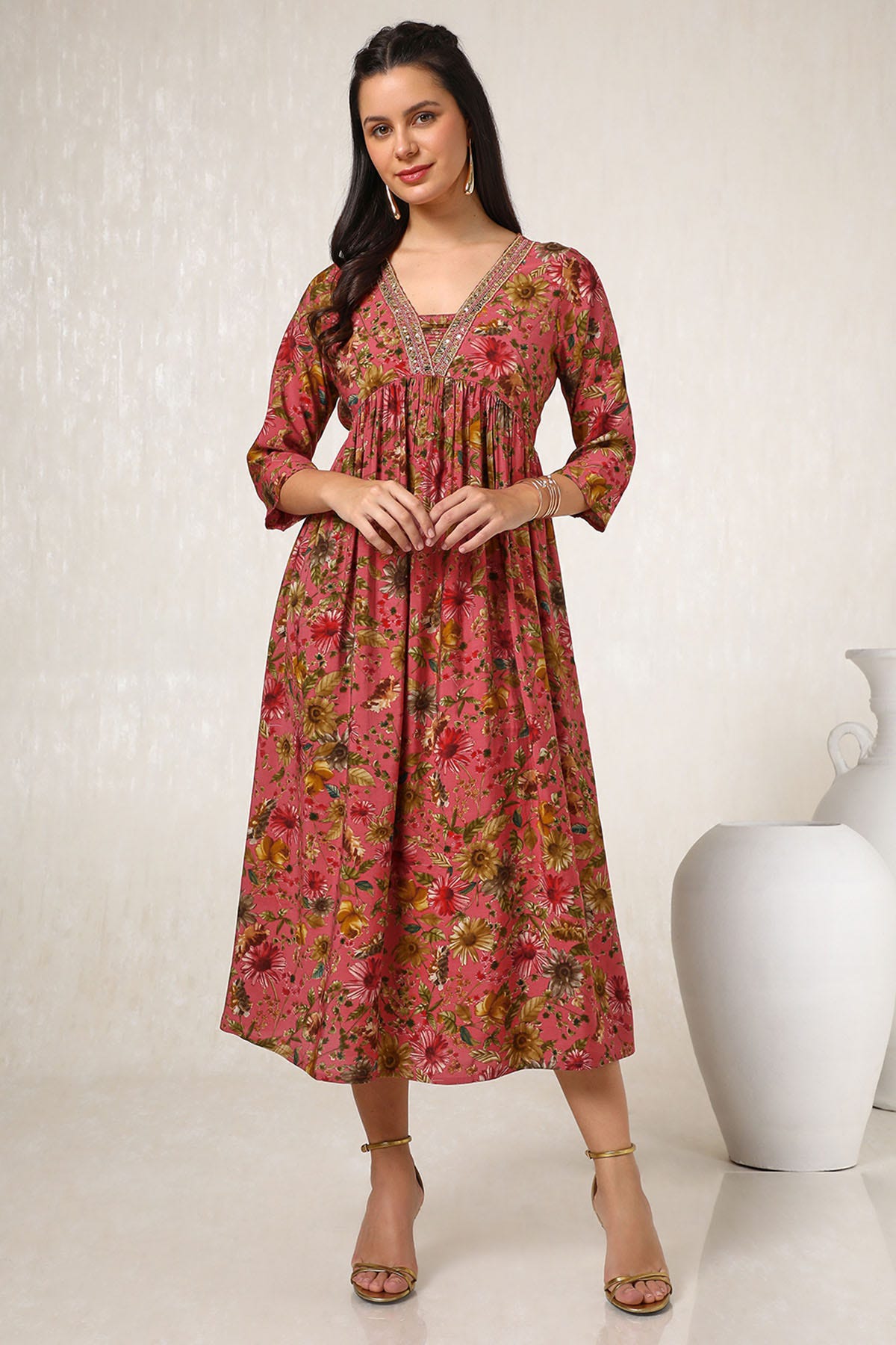 Buy Indian Ethnic Dresses for Women Online in USA UK Australia Worldwide