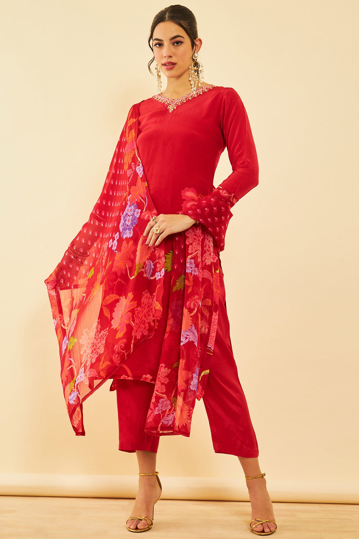Churidar with grand best sale dupatta