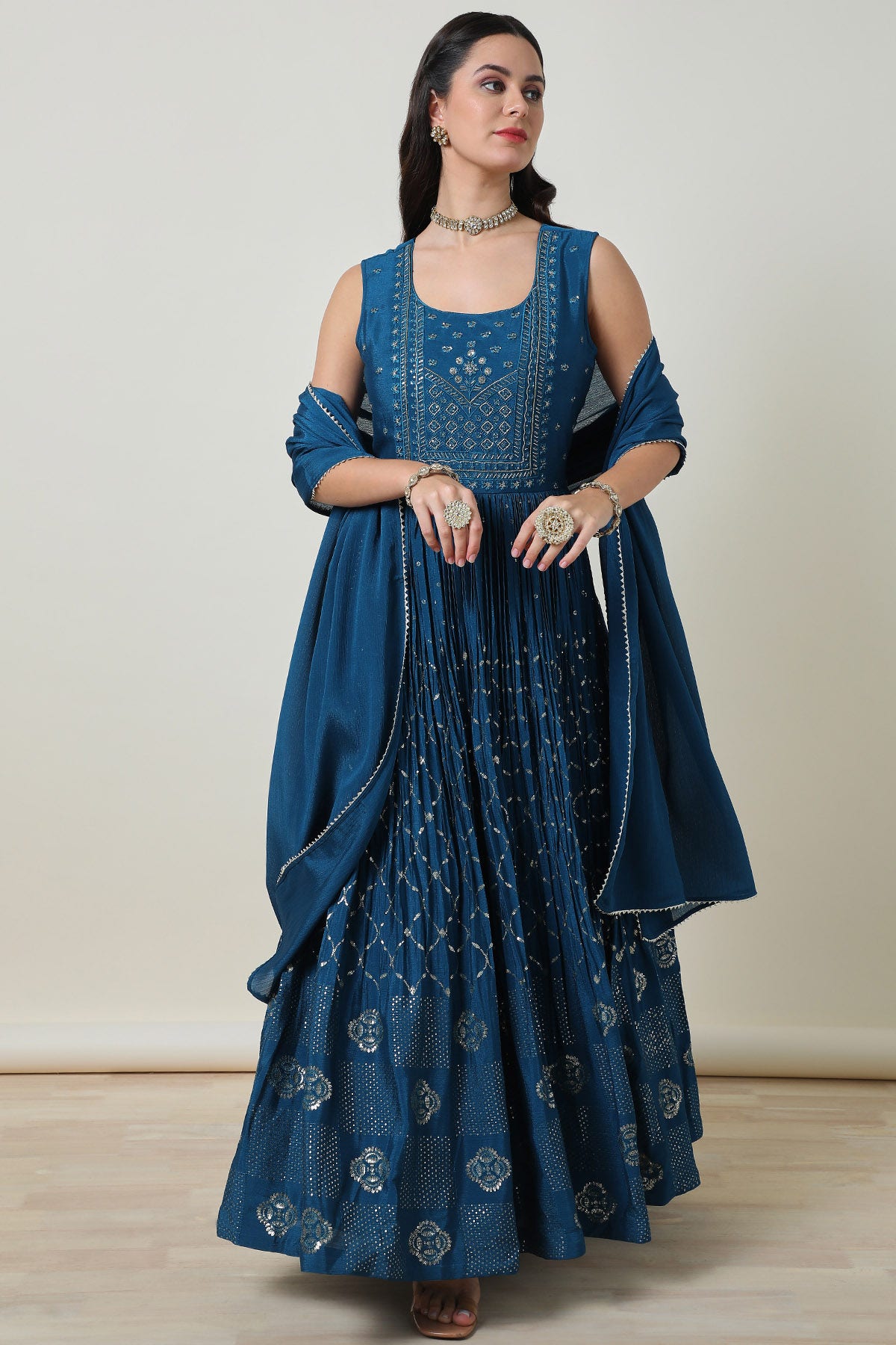 Soch online gowns sales