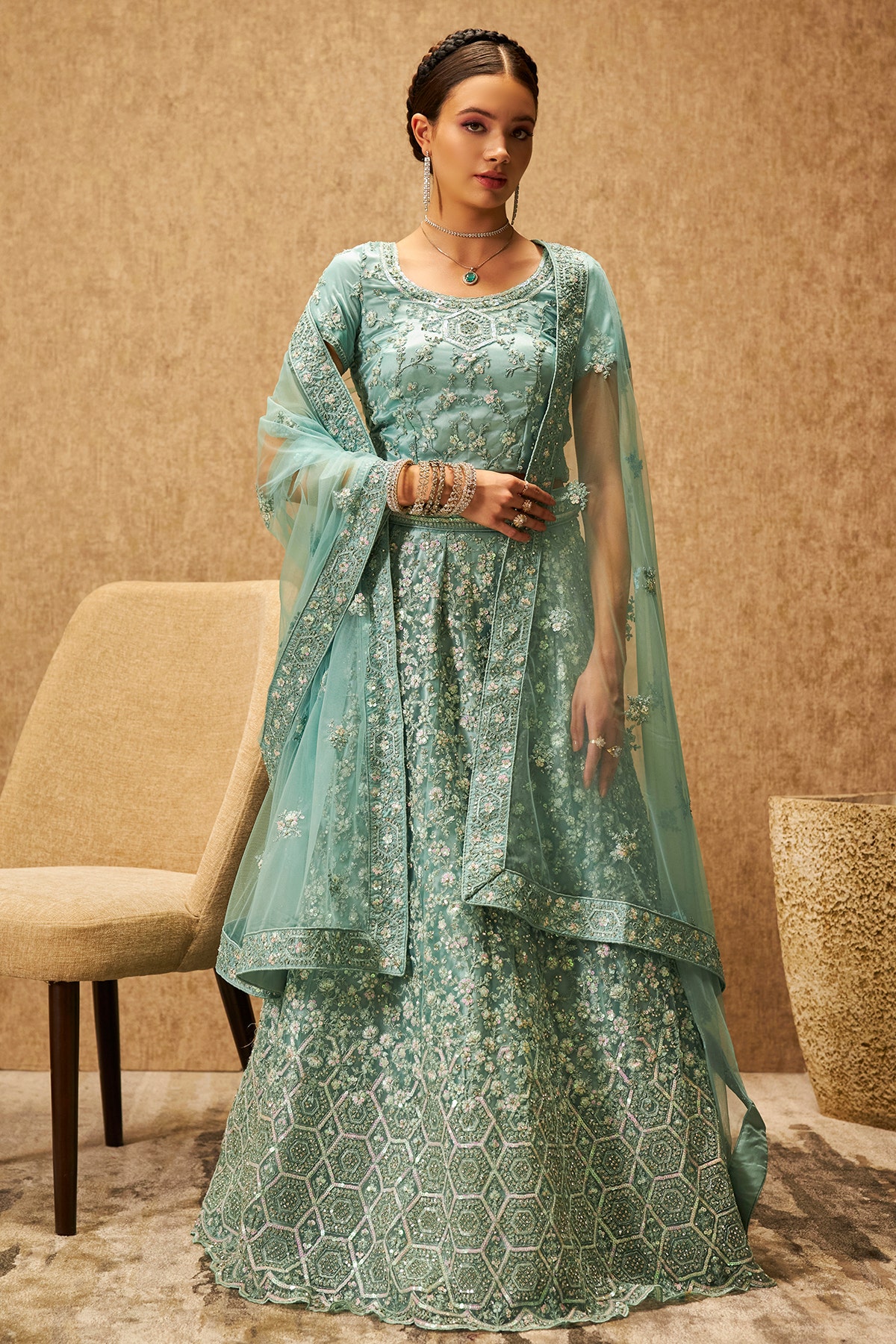 Shop Designer Indian Bridal Wedding Lehenga Cholis Online