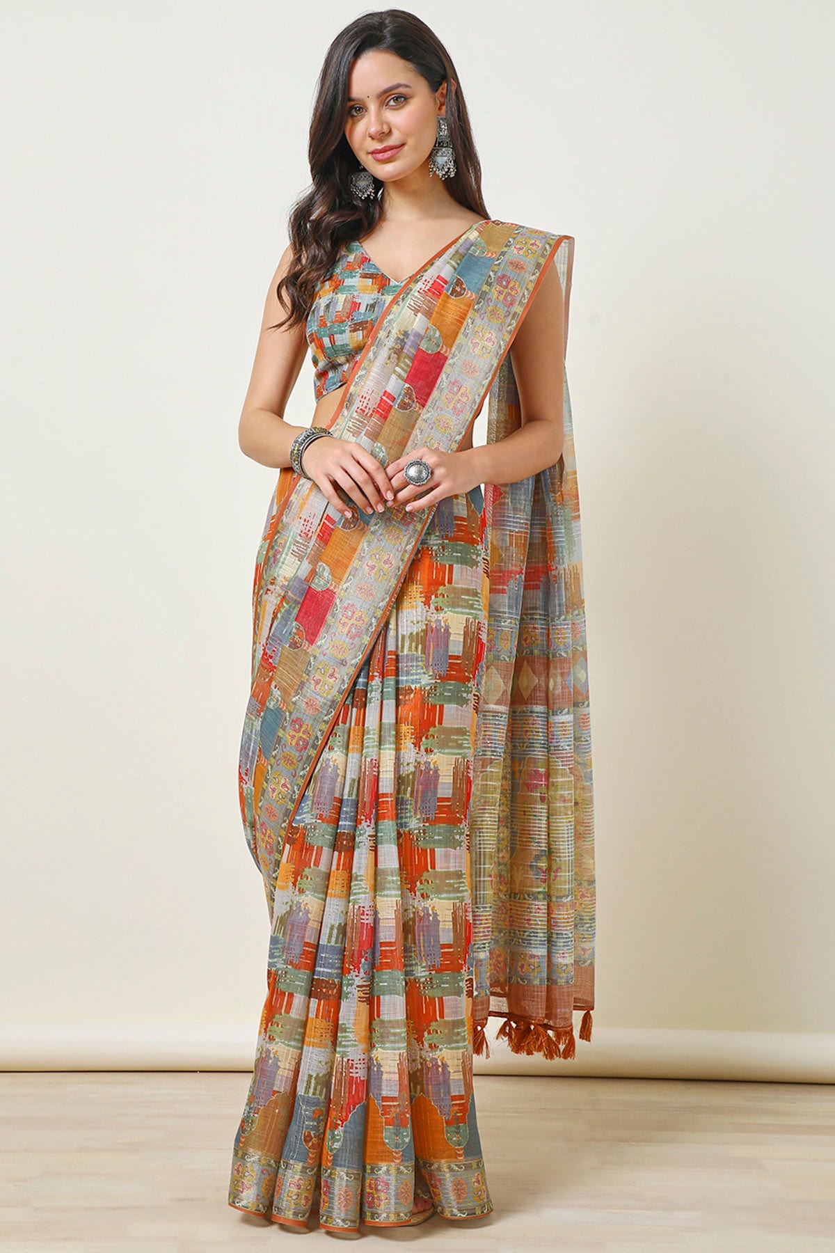 Sarees Shop Designer Trendy Sarees for Ladies Online in India