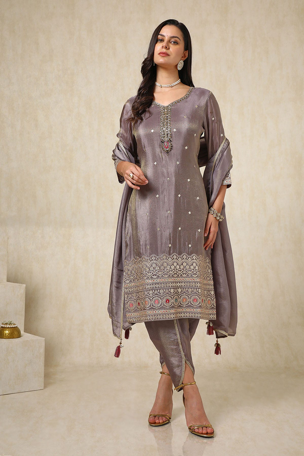 New collection ladies suit new arrivals